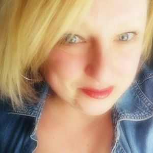 Meet your Posher, Geneviève